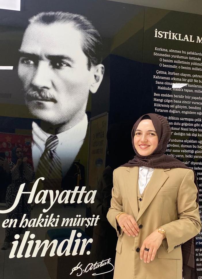 HİLAL YILMAZ — MATEMATİK ÖĞRETMENİ (Haliç Kampüsü)