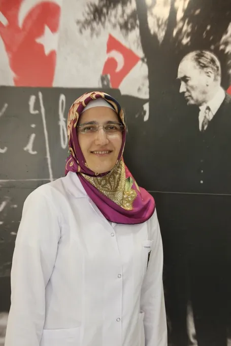 HATİCE MEMİŞ — SINIF ÖĞRETMENİ (Florya Kampüsü)
