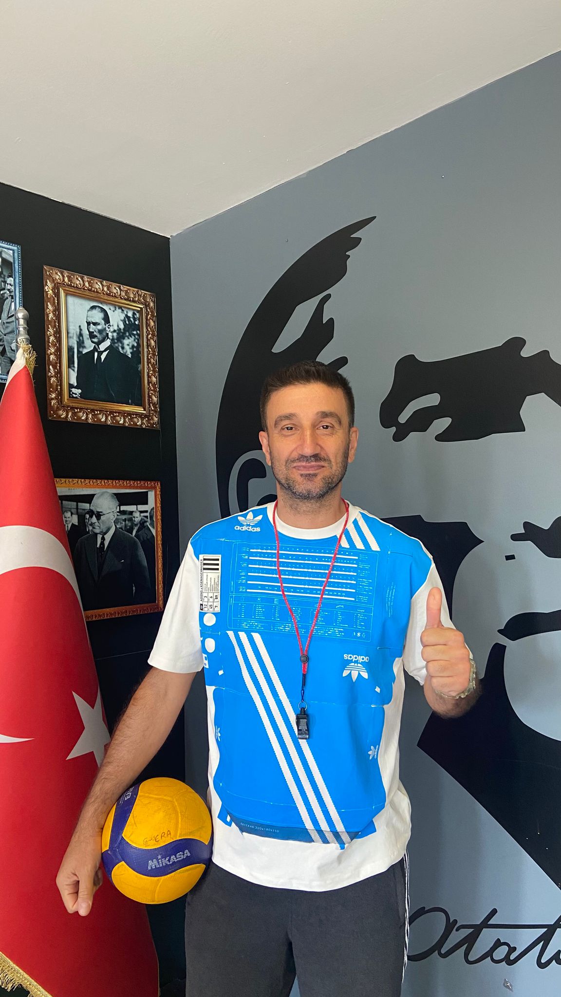 BİLAL KANLI — BEDEN EĞİTİMİ ÖĞRETMENİ BİLAL KANLI — BEDEN EĞİTİMİ ÖĞRETMENİ (Çekmeköy Kampüsü)