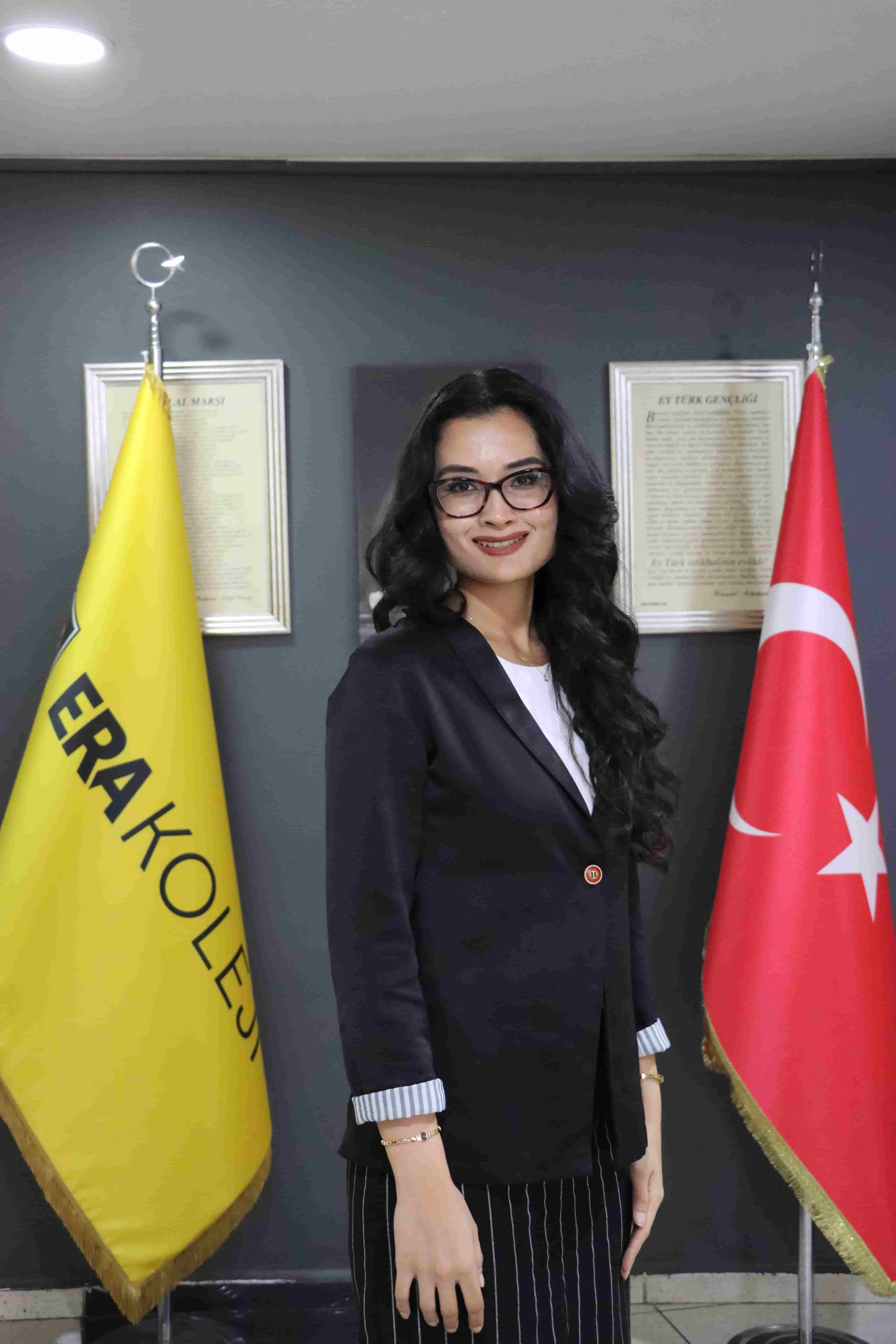 ECEM ÇELİKTÜRK — LİSE REHBER ÖĞRETMENİ (Florya Kampüsü)