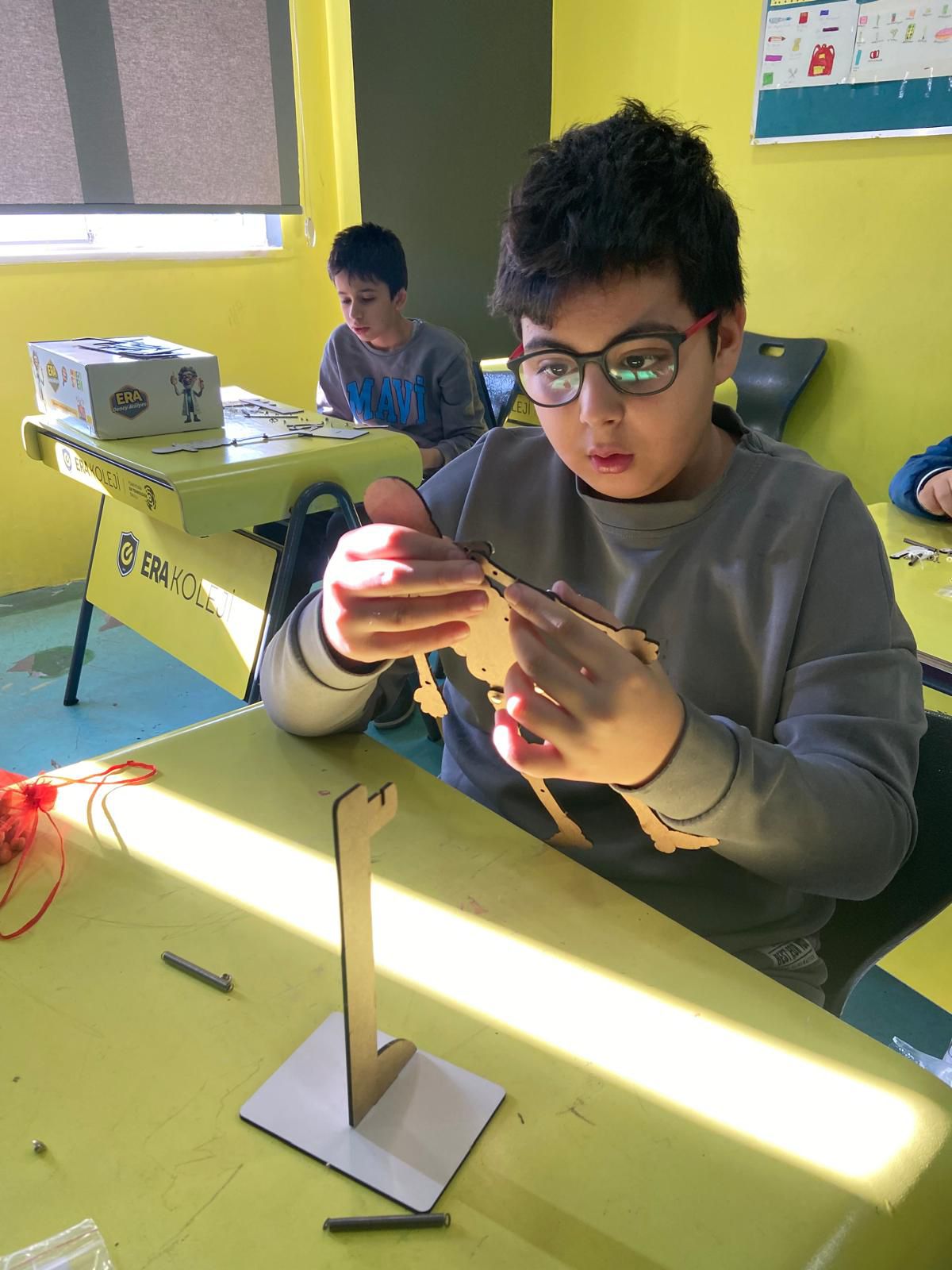 ERA Koleji – ADIYAMAN ERA KOLEJİ FEN BİLİMLERİ DENEYİ görseli