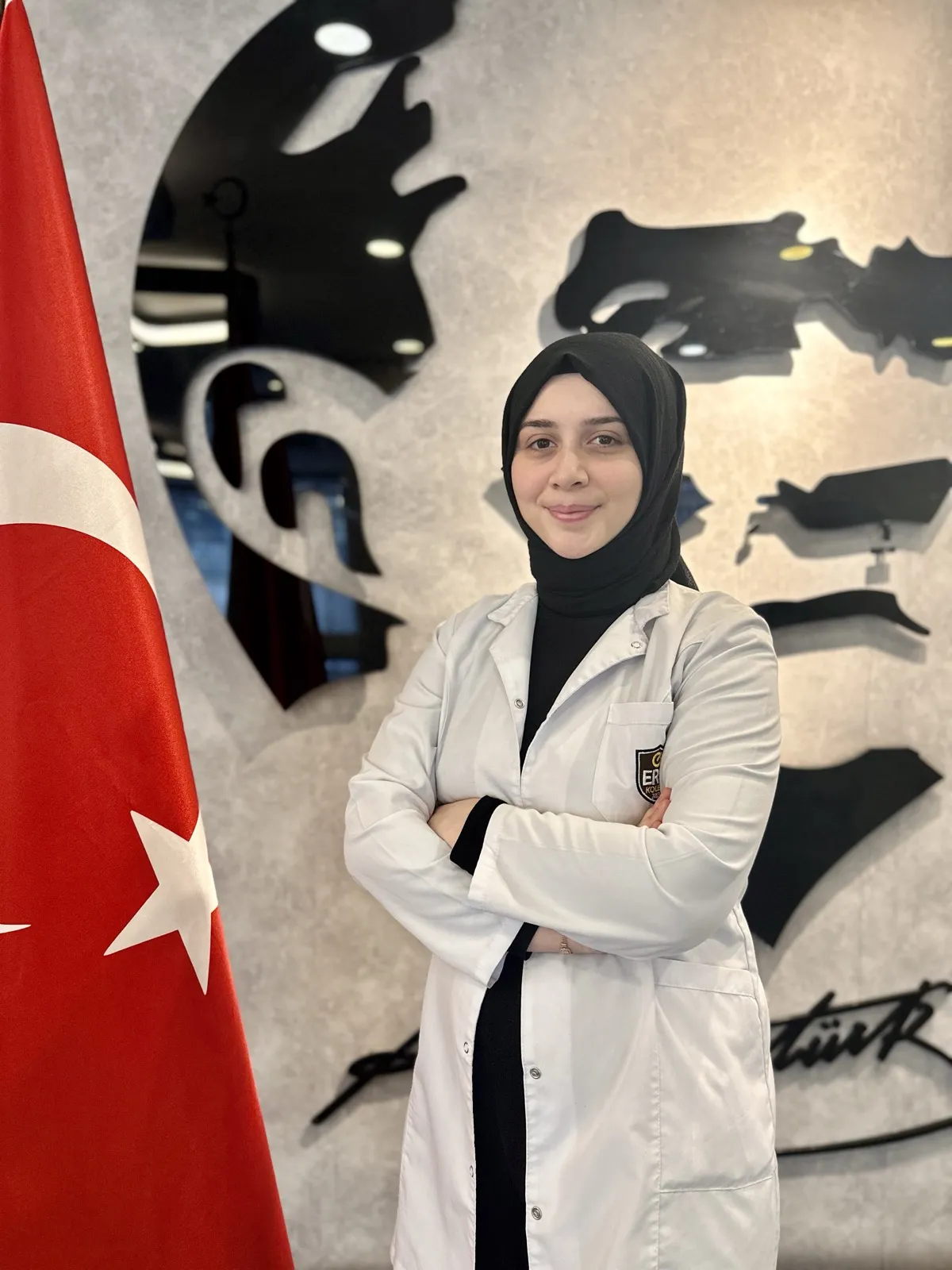 Ebru AKHAN ŞENTÜRK — Drama Öğretmeni (Gaziosmanpaşa Kampüsü)