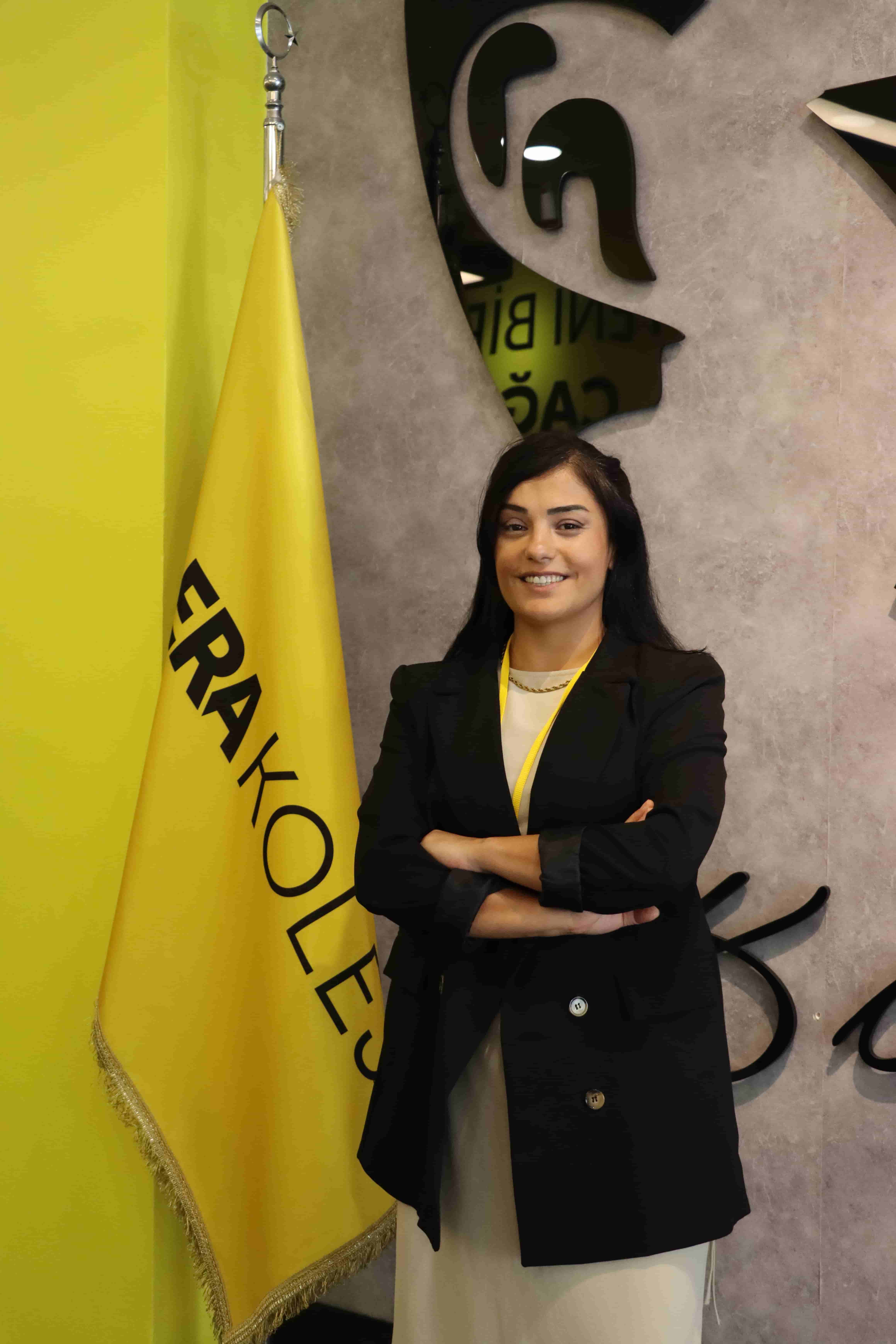 YASEMİN TİLKİCİ — ÖN MUHASEBE VE YAZI İŞLERİ SORUMLUSU (Kağıthane Kampüsü)