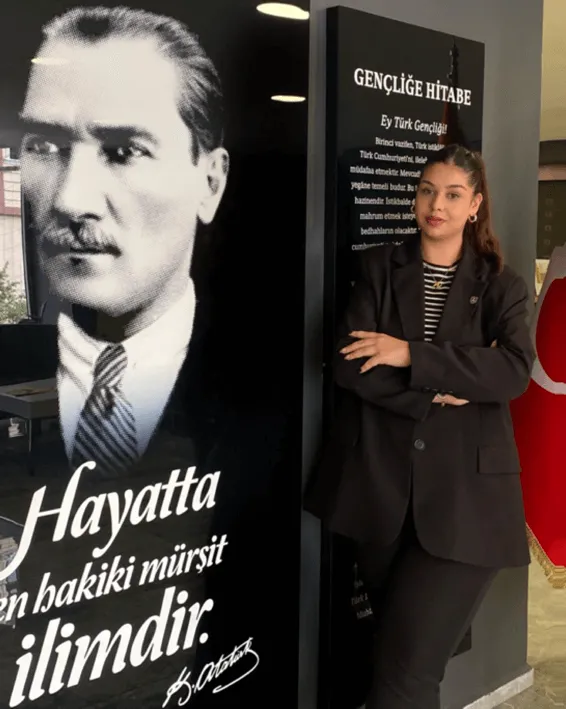 RABİA NUR KAMACI — HALKLA İLİŞKİLER SORUMLUSU (Pendik Kampüsü - Lise)