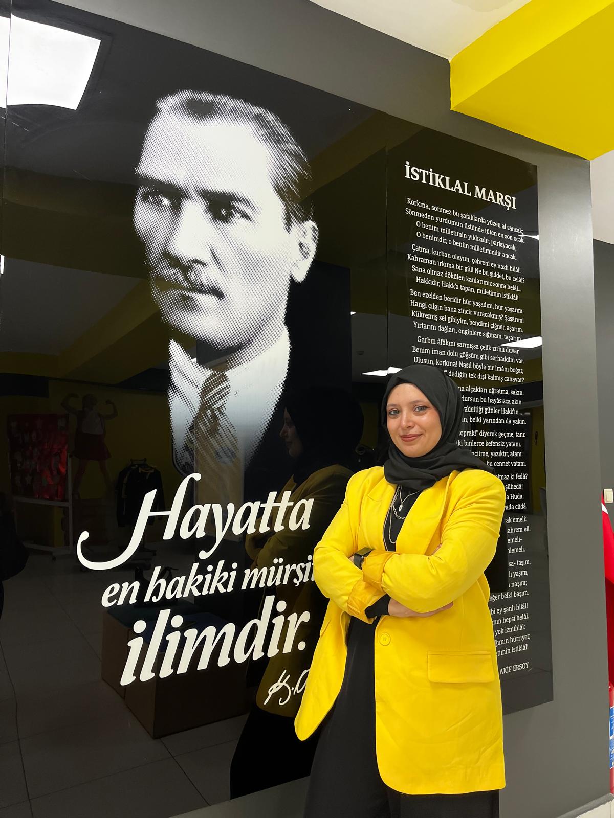 İLKNUR ŞİMŞEK — BİLİŞİM TEKNOLOJİLERİ VE YAZILIM ÖĞRETMENİ (Haliç Kampüsü)