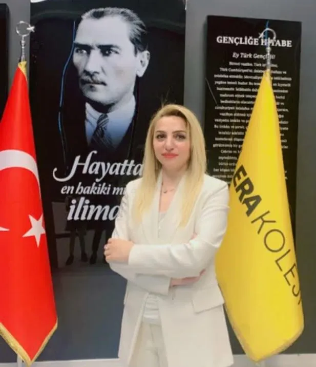 Sibel Güzelmansur — Ortaokul ve Anadolu Lisesi Müdür Yardımcısı (Çayyolu Kampüsü)