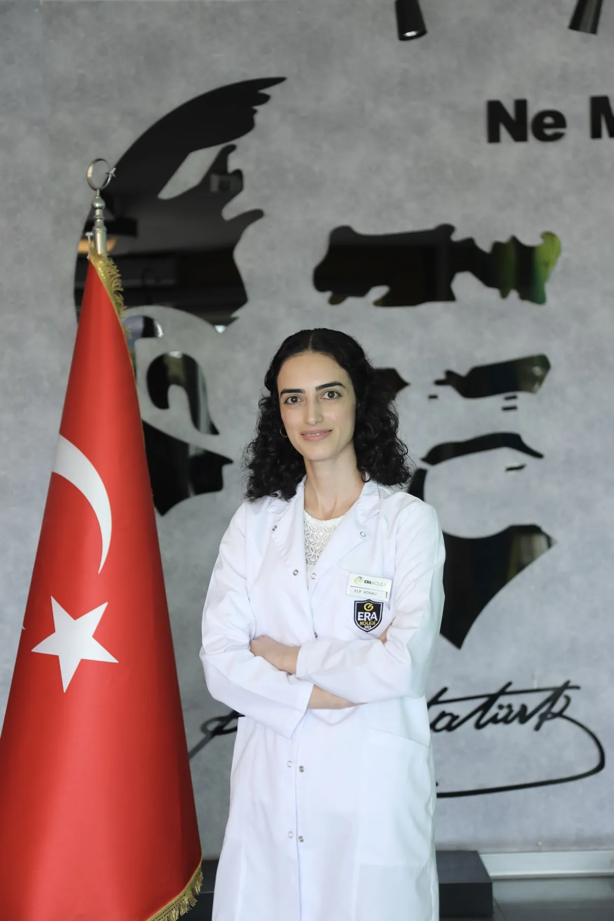 ELİF KÖSALI  — SINIF ÖĞRETMENİ  (Çamlıca Kampüsü)