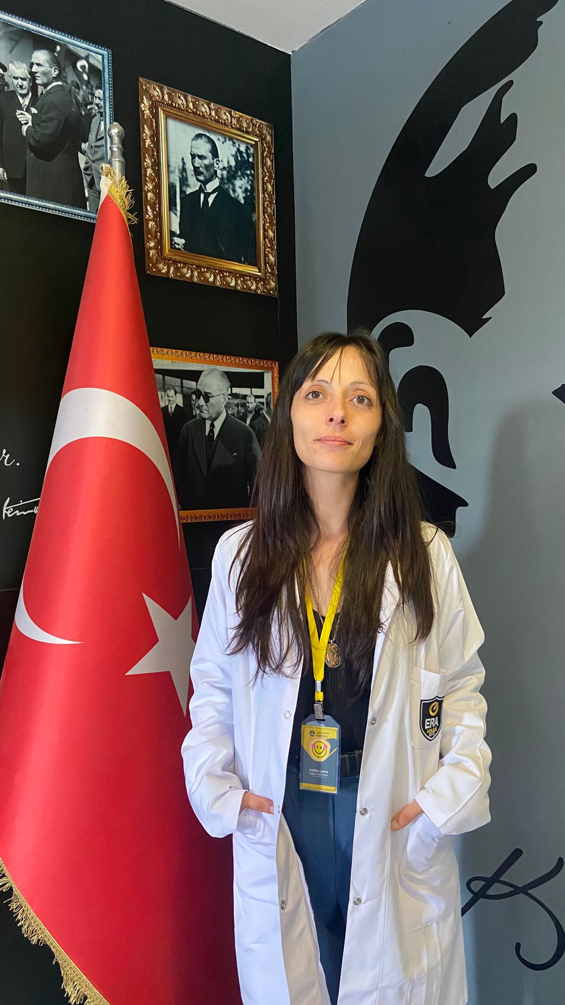 KÜBRA ÇAYIR — İNGİLİZCE ÖĞRETMENİ KÜBRA ÇAYIR — İNGİLİZCE ÖĞRETMENİ (Çekmeköy Kampüsü)