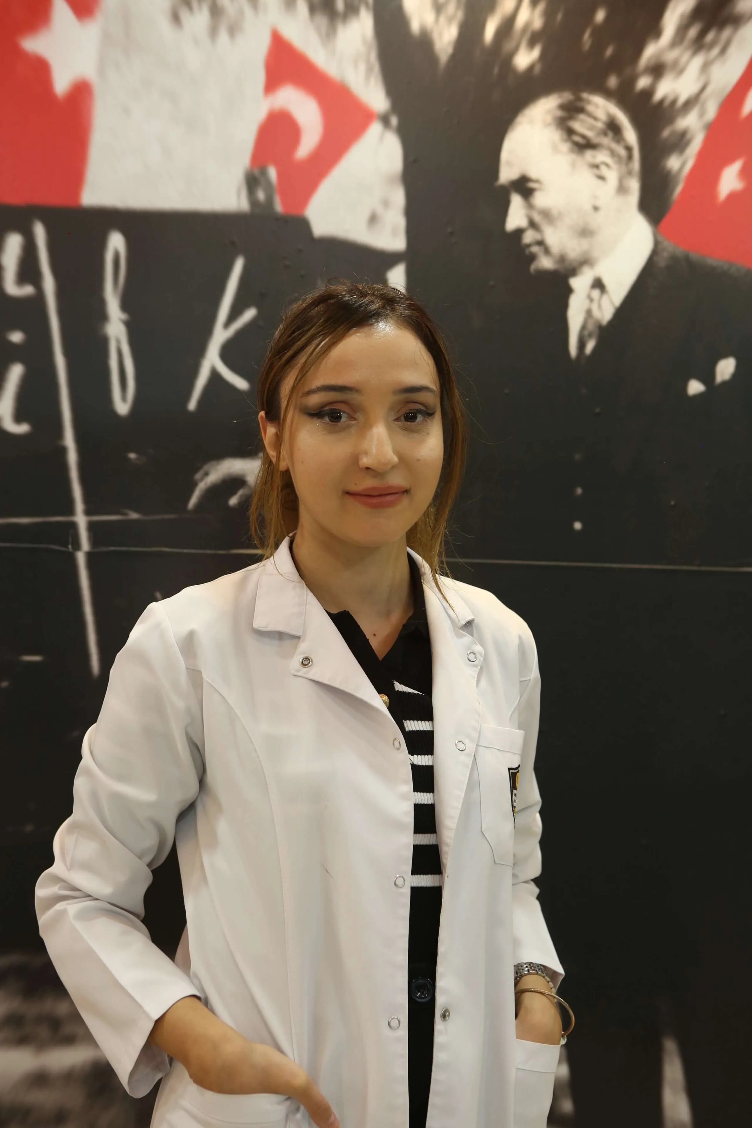 AYŞEGÜL GÜNDÜZ — TÜRKÇE ÖĞRETMENİ (Florya Kampüsü)