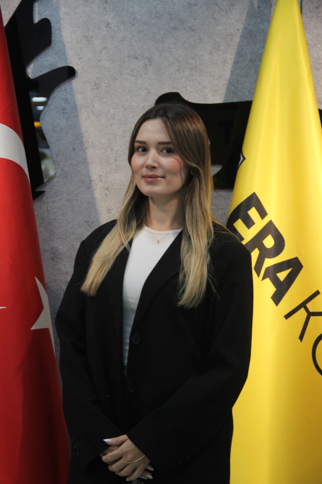 SUDE AKBAŞ — İNGİLİZCE ÖĞRETMENİ (Kartal Kampüsü)