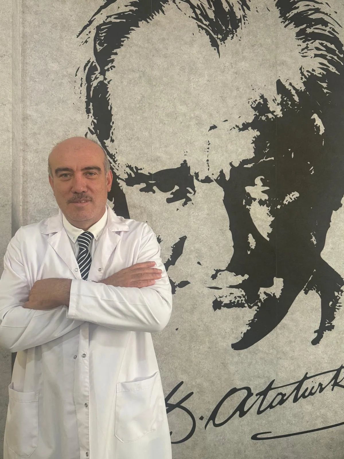 MÜJDAT ÖZKAYA — FEN BİLİMLERİ ÖĞRETMENİ (Pendik Kampüsü)
