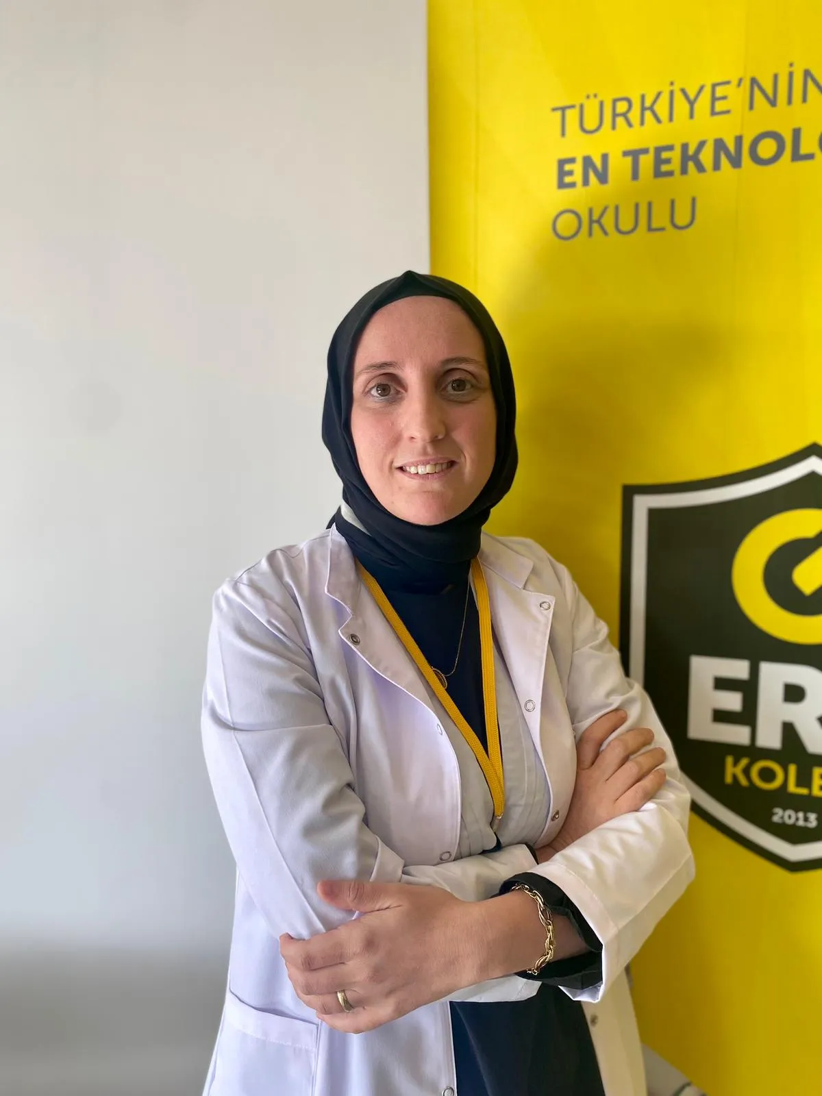 YASEMİN ERTUĞRUL — FİZİK ÖĞRETMENİ (Gebze Kampüsü)