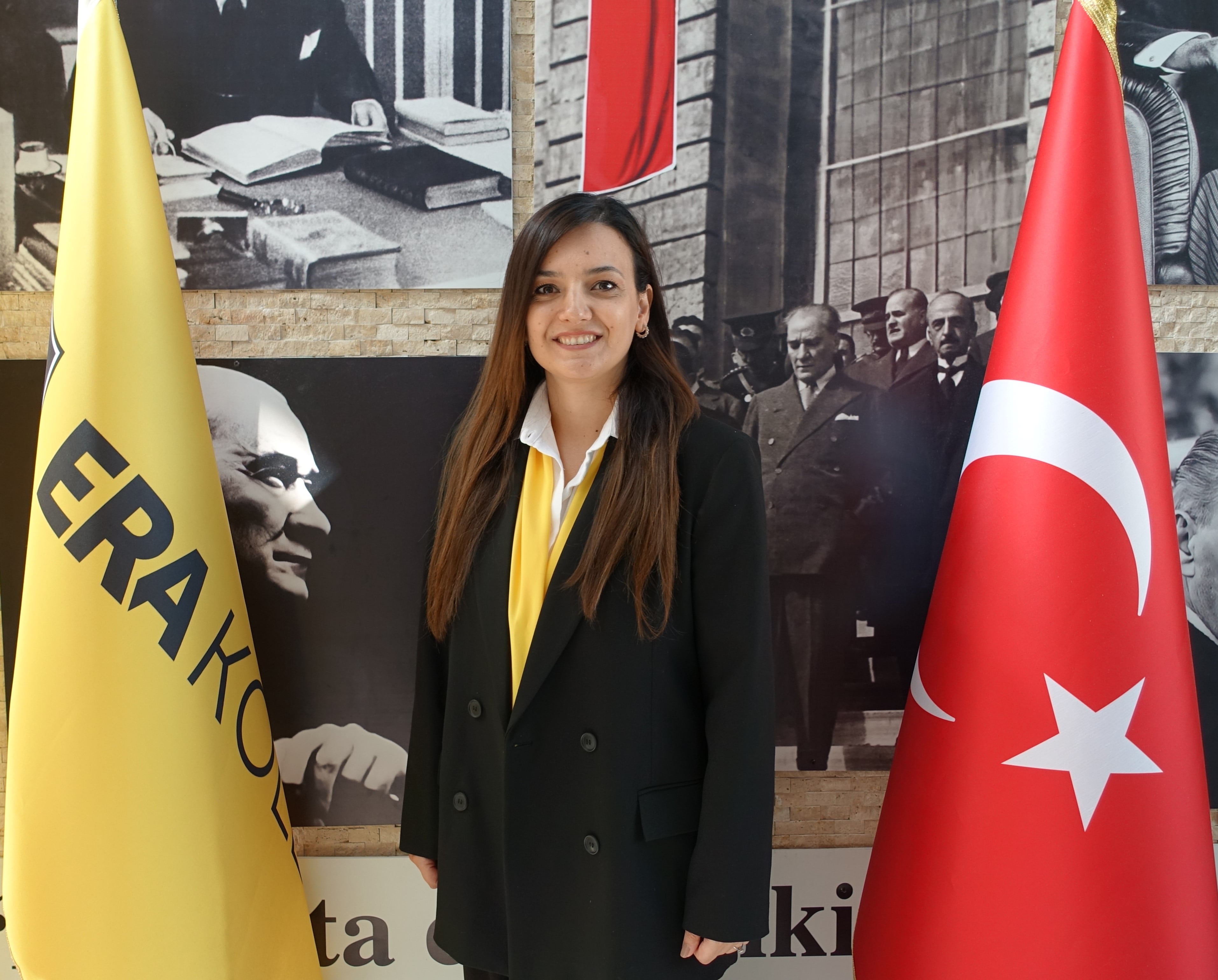 Bahar YETİKER — İngilizce Öğretmeni (Mersin Kampüsü)