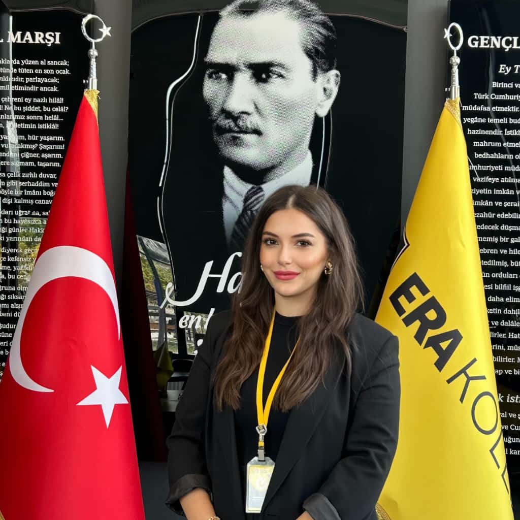 SELİN CANSU BOZKURT — MATEMATİK ÖĞRETMENİ (Çayyolu Kampüsü)