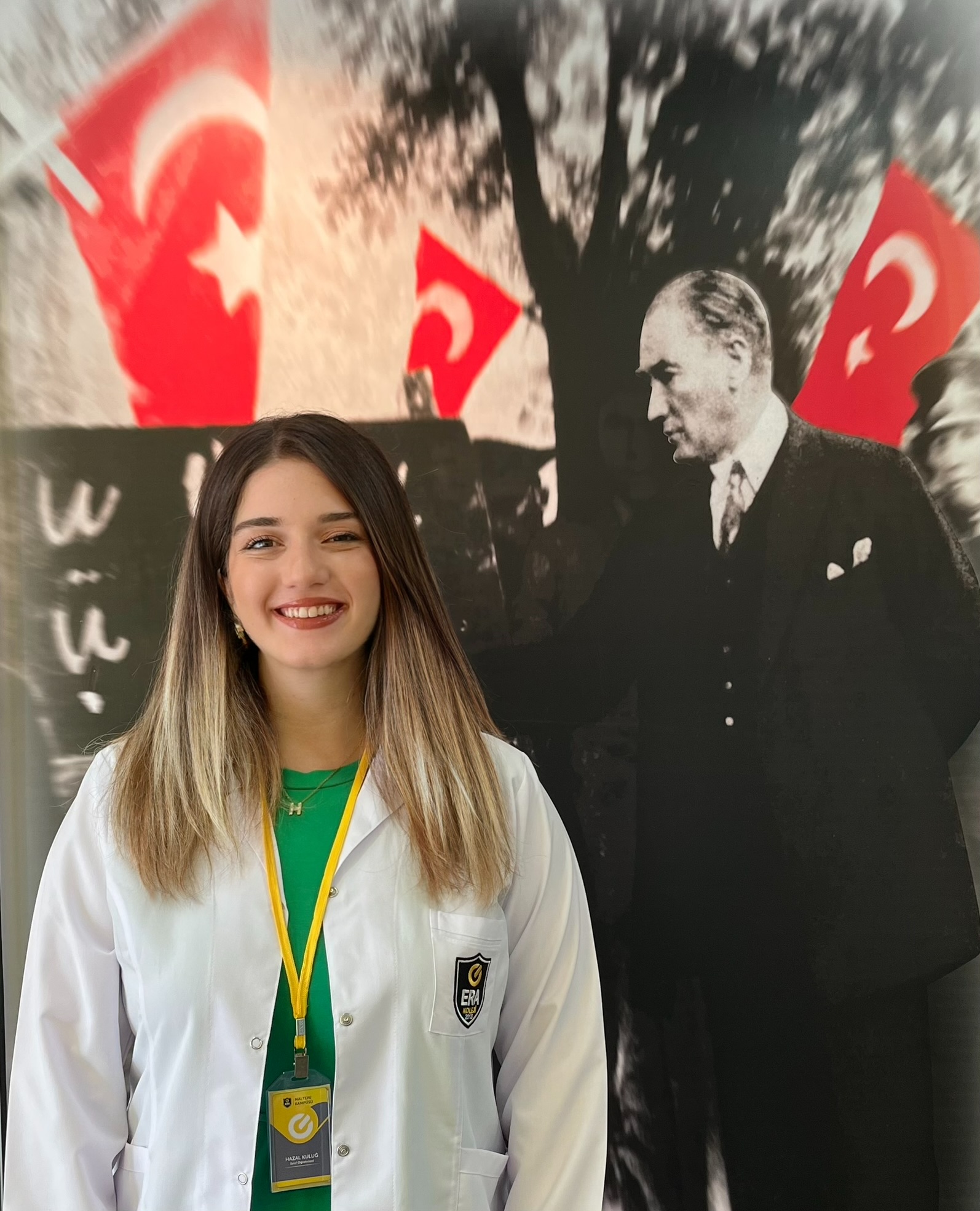 HAZAL KULUĞ  — SINIF ÖĞRETMENİ (Maltepe Kampüsü)