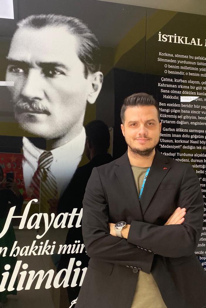 GÖKTUĞ HAZAR EREL — İNGİLİZCE ÖĞRETMENİ (Haliç Kampüsü)