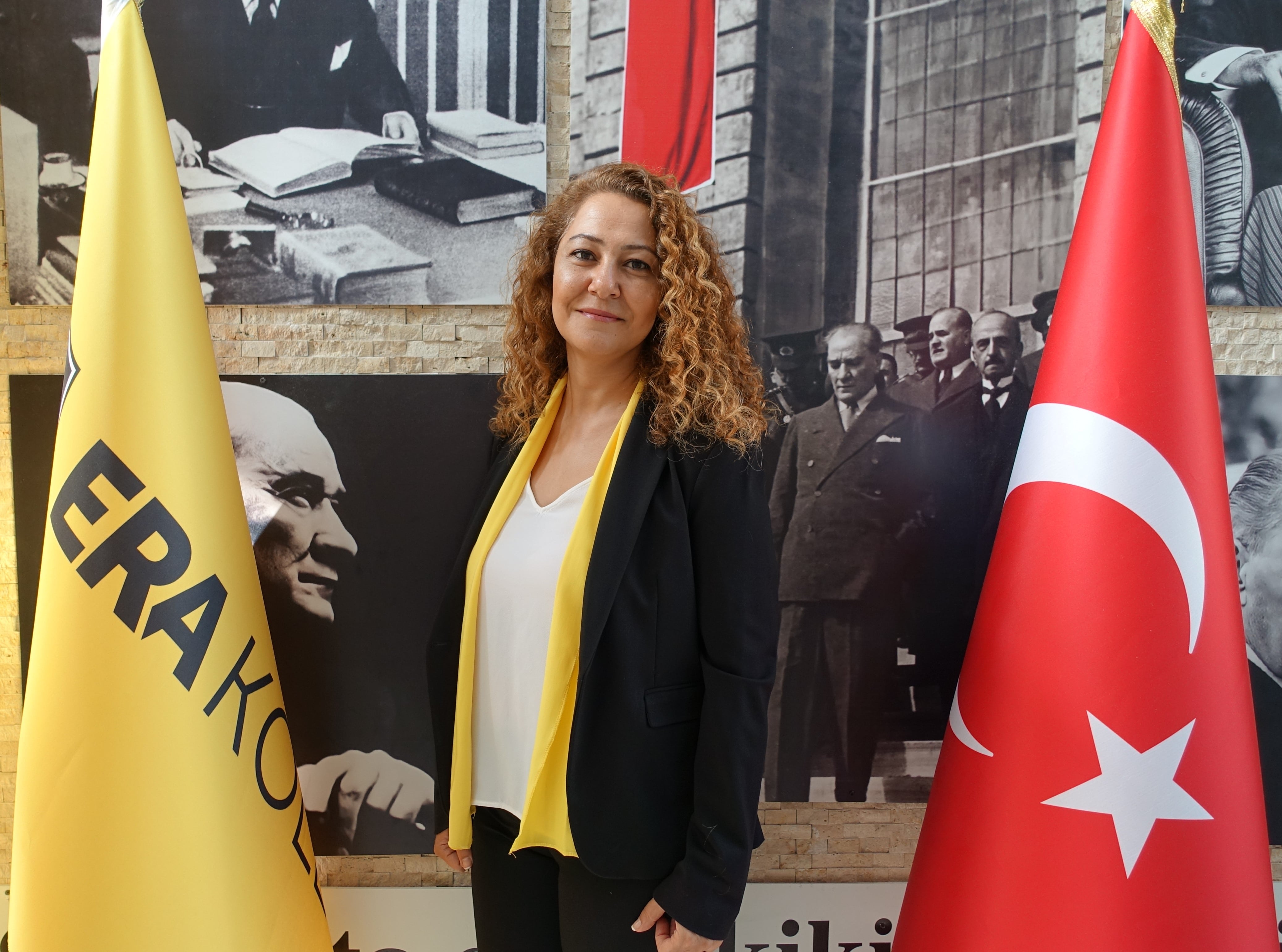 Özlem MURAT — İngilizce Öğretmeni (Mersin Kampüsü)