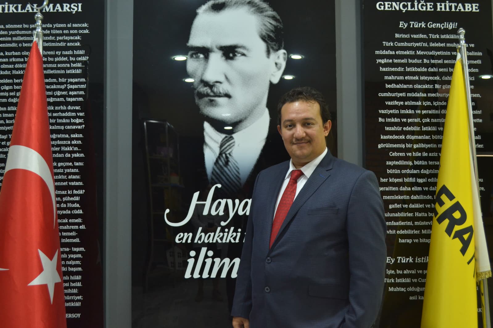 KUZEY BARIŞ MUTLU — ORTAOKUL İNGİLİZCE ÖĞRETMENİ (Şişli Bomonti Kampüsü)