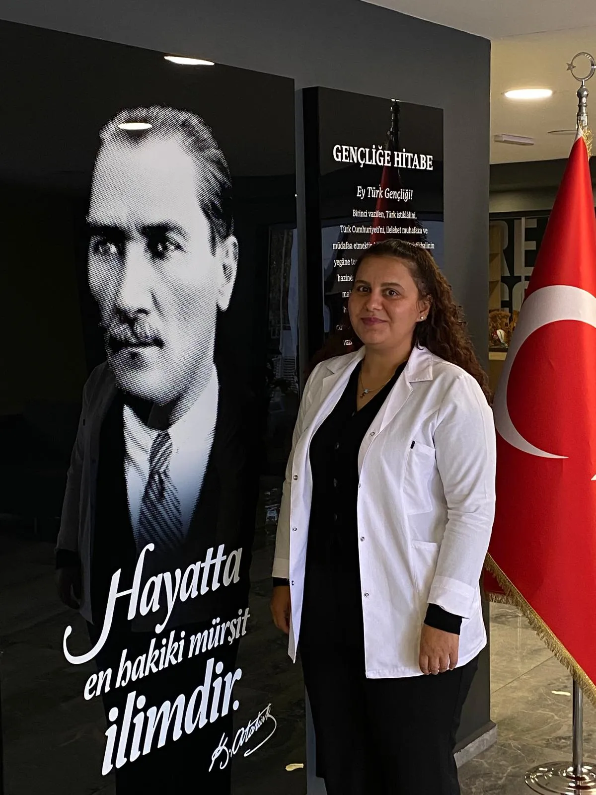 SULTAN ŞEN — MATEMATİK ÖĞRETMENİ (Pendik Kampüsü - Lise)