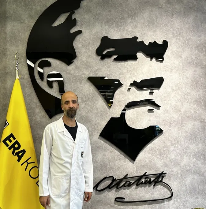 OZAN ŞEKER — GÖRSEL SANATLAR ÖĞRETMENİ (Kağıthane Kampüsü)