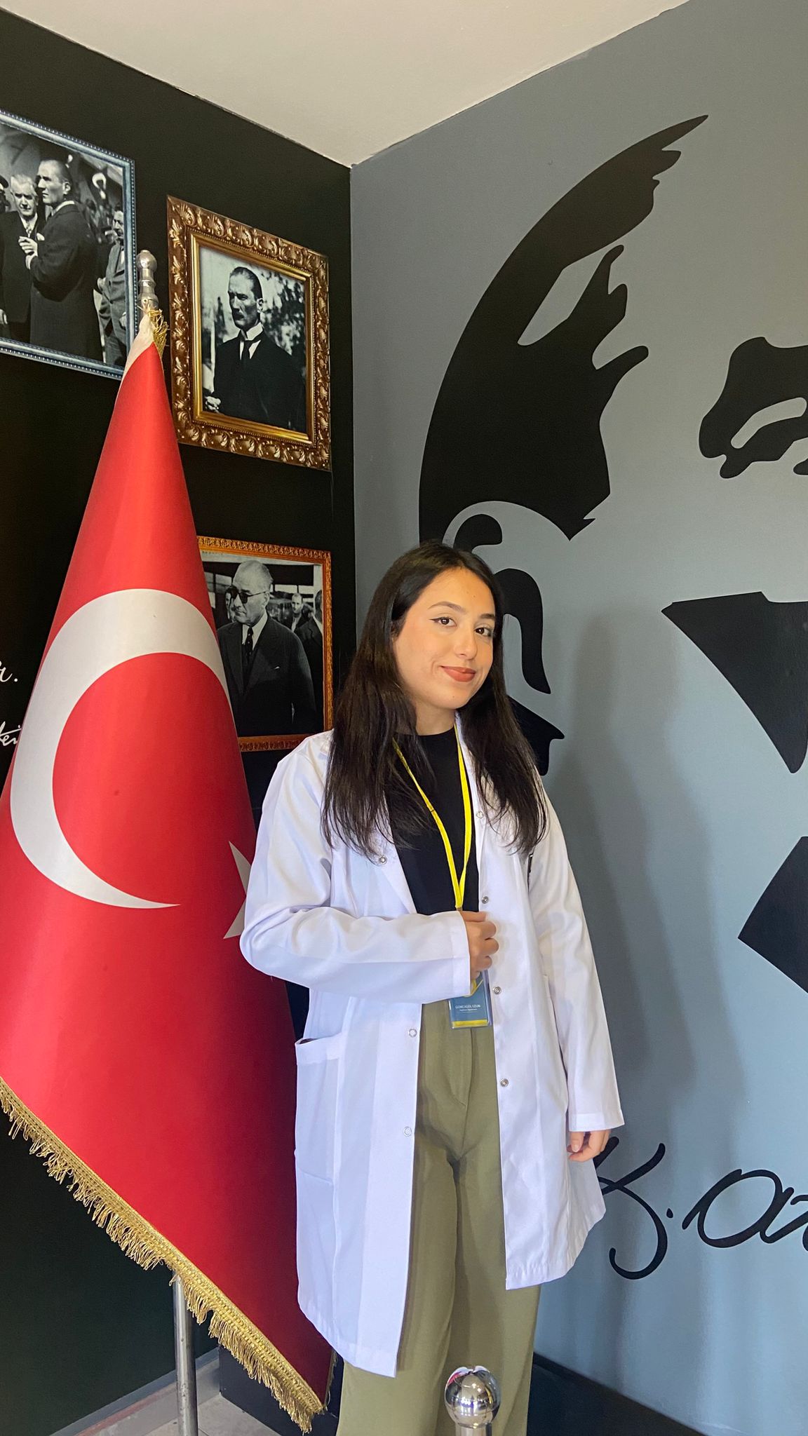 GONCAGÜL UZUN — İNGİLİZCE ÖĞRETMENİ GONCAGÜL UZUN — İNGİLİZCE ÖĞRETMENİ (Çekmeköy Kampüsü)