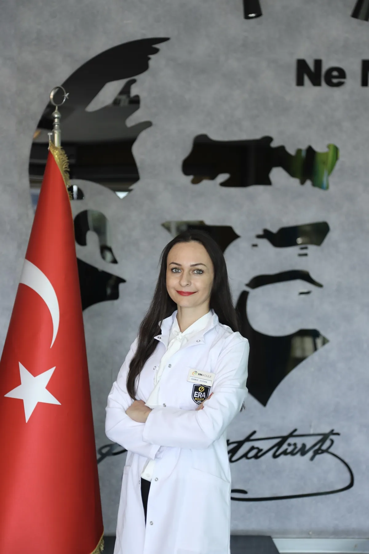 GAMZE DOĞAN  — İNGİLİZCE ÖĞRETMENİ  (Çamlıca Kampüsü)