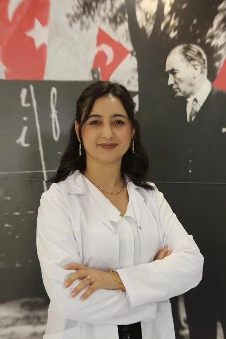 SEHER ÜNLÜ YÖRÜBULUT — SINIF ÖĞRETMENİ (Florya Kampüsü)