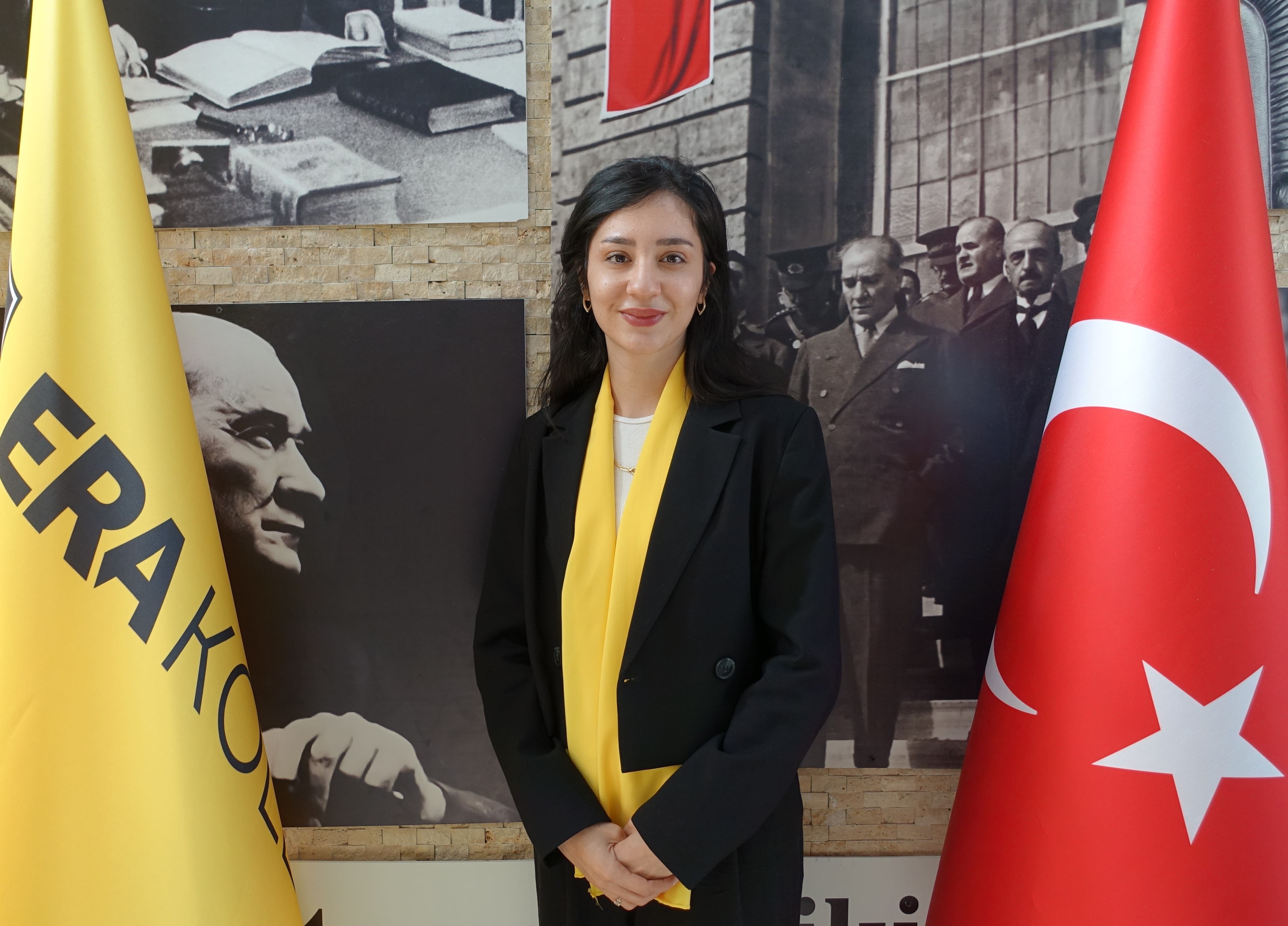 Kıvılcım DENİZ ŞAHİN — Sınıf Öğretmeni (Mersin Kampüsü)