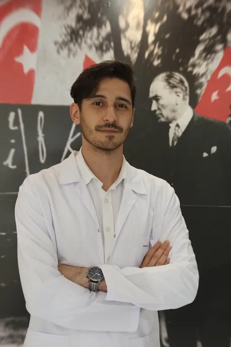 ENSAR AKSU — SINIF ÖĞRETMENİ (Florya Kampüsü)