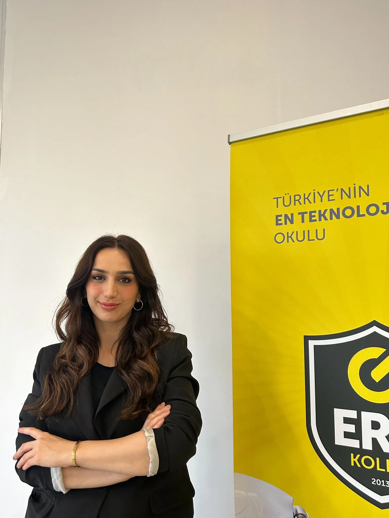 ELİF KÜBRA ACUR — HALKLA İLİŞKİLER YÖNETİCİSİ (Gebze Kampüsü)