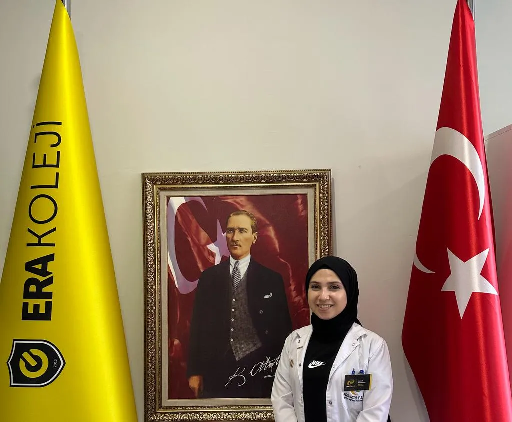 İLKNUR KARAKELLE — MATEMATİK ÖĞRETMENİ (Şişli Bomonti Kampüsü)