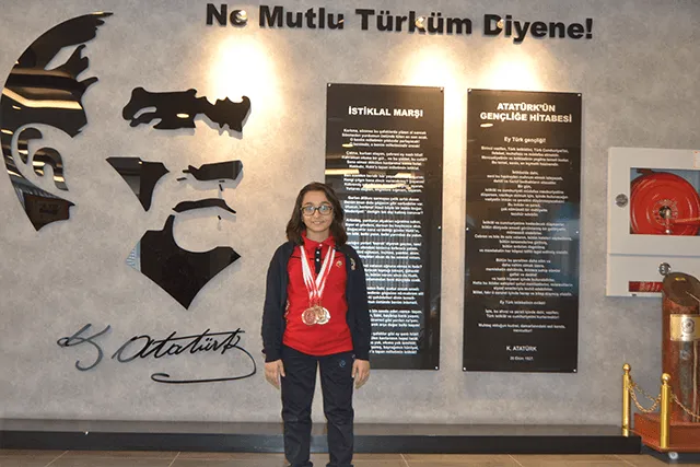ERA Koleji – Türkiye Yüzme Şampiyonası’ndan Harika Bir Altın Madalya İle Döndük görseli