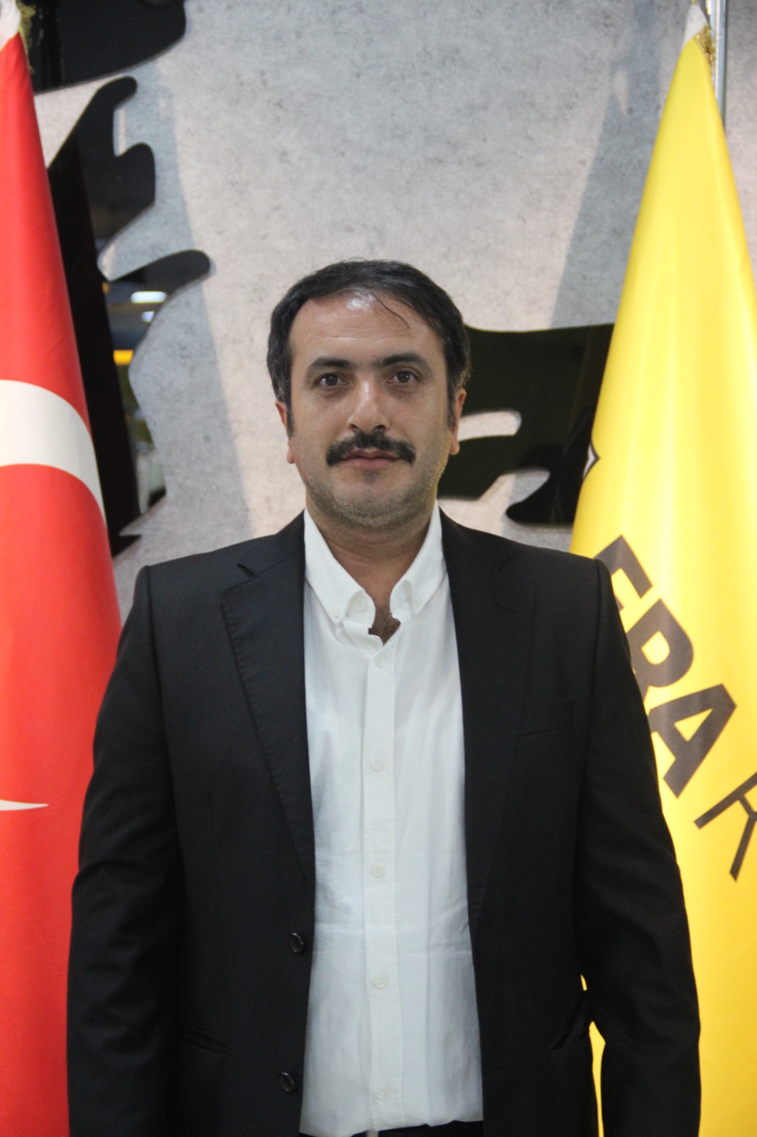 MEHMET OKYAY  — MATEMATİK ÖĞRETMENİ (Kartal Kampüsü)