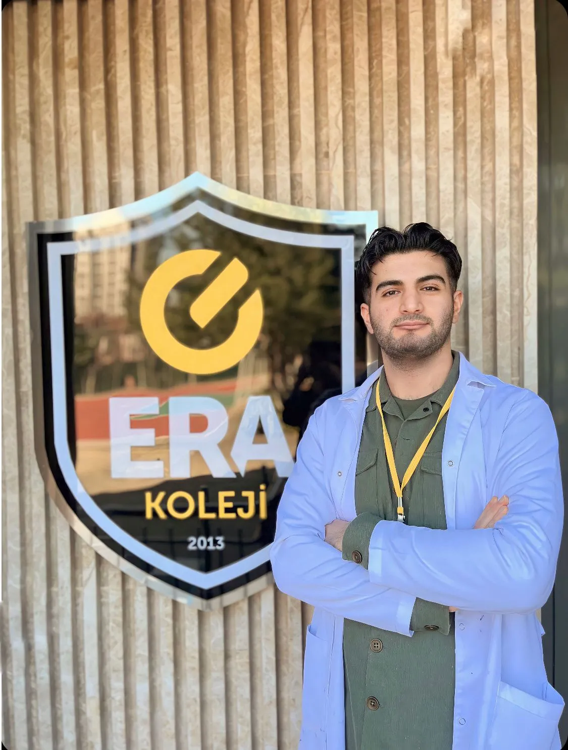 BARAN ERGİN — GÖRSEL SANATLAR ÖĞRETMENİ (Bahçeşehir Kampüsü)