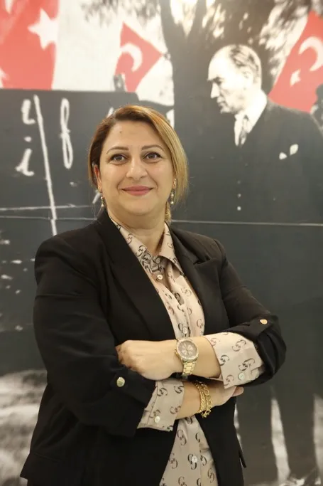 CEMİLE ŞANLI — ANAOKULU-İLKOKUL MÜDÜR YARDIMCISI (Florya Kampüsü)
