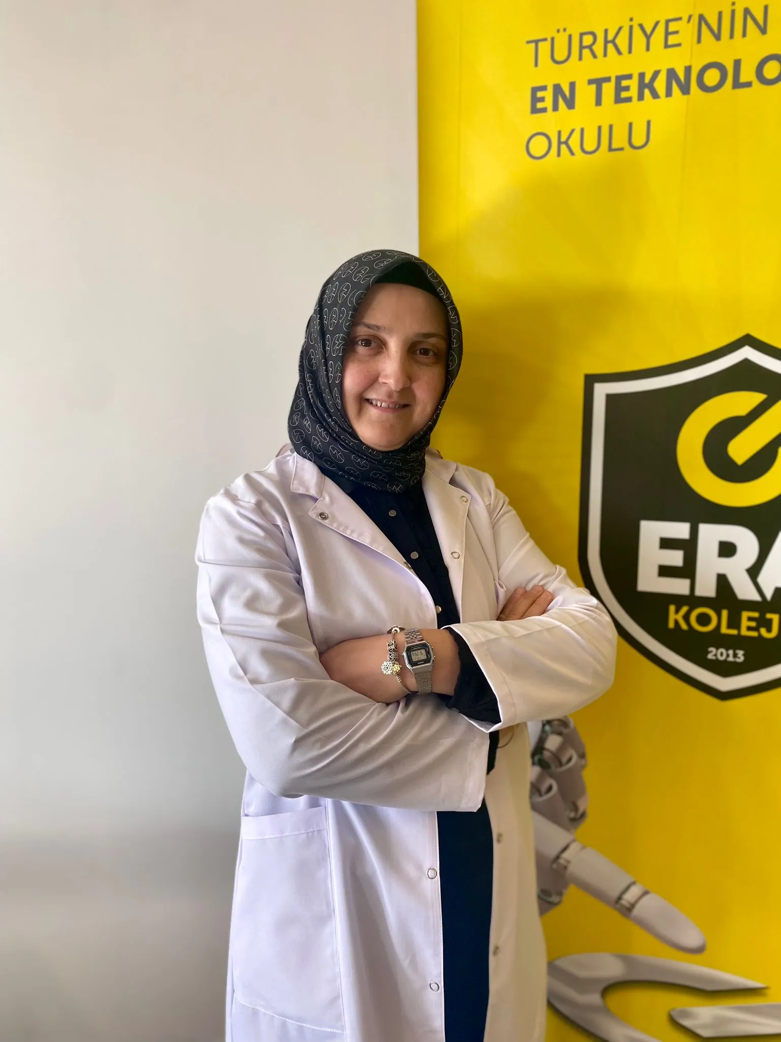 YASEMİN EKİNCİ — DİN KÜLTÜRÜ VE AHLAK BİLGİSİ ÖĞRETMENİ (Gebze Kampüsü)