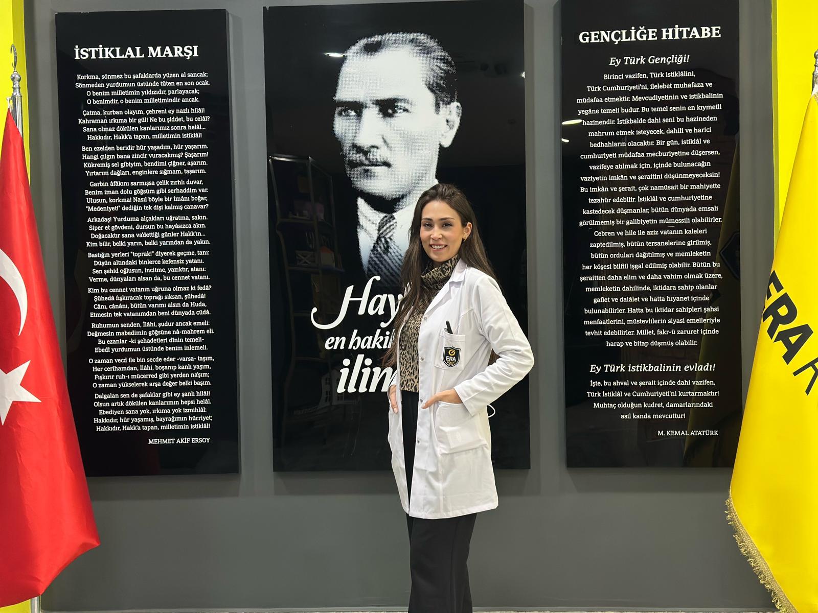 EBRU ŞENGÜL — ORTAOKUL İNGİLİZCE ÖĞRETMENİ (Şişli Bomonti Kampüsü)