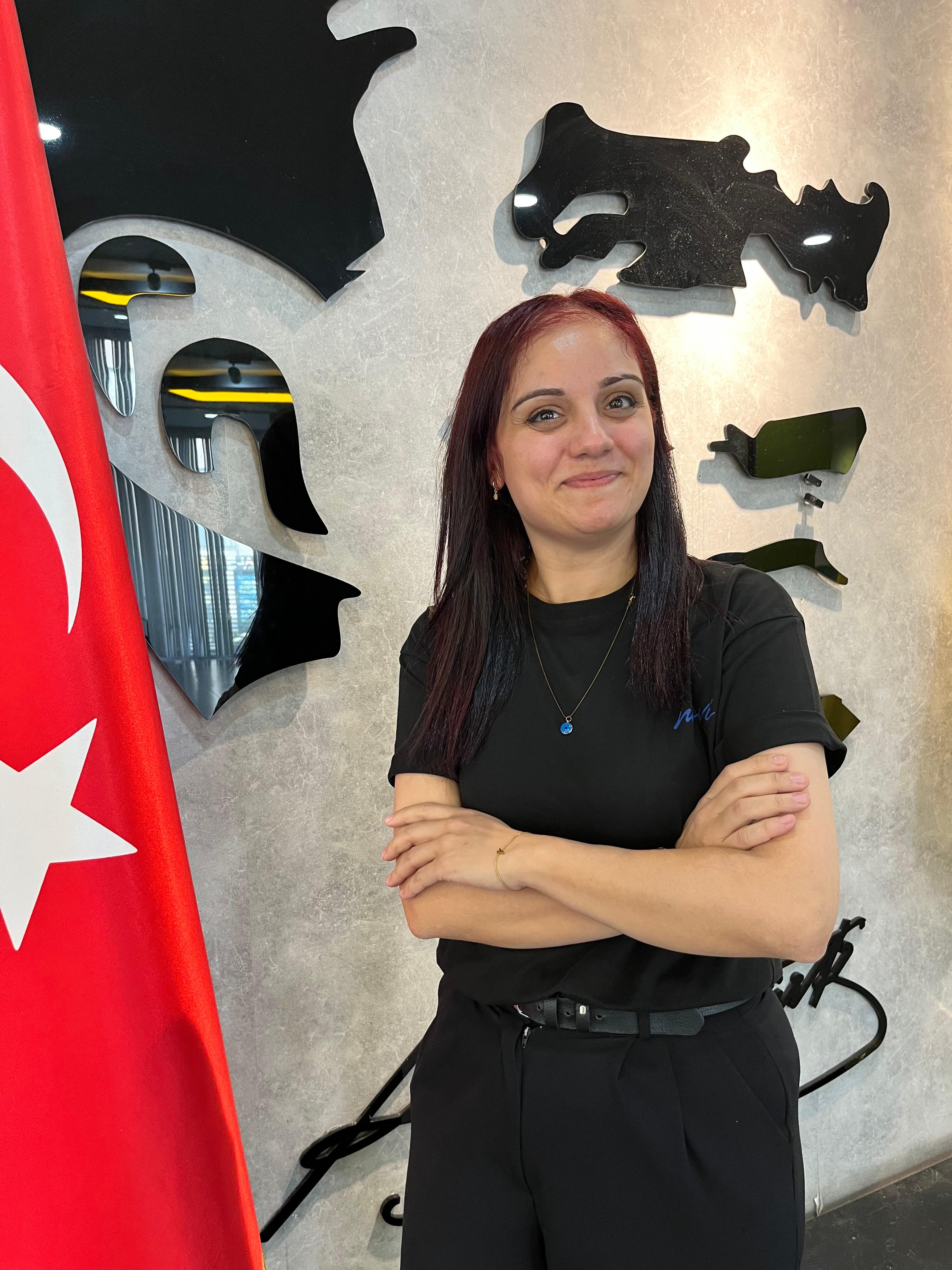 Yeliz GÖLGELİKAYA — Danışma Personeli (Gaziosmanpaşa Kampüsü)